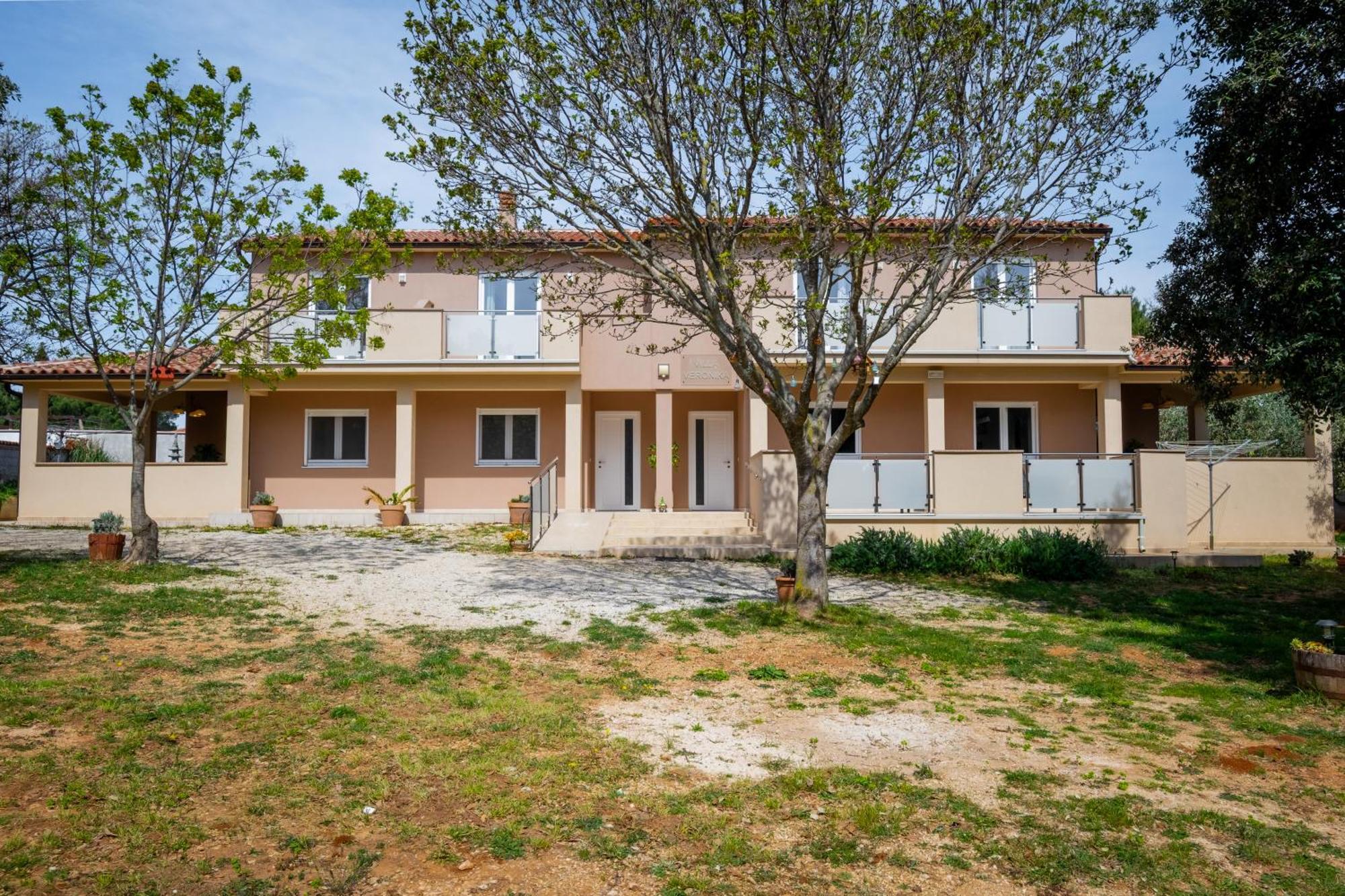 וינקורן Villa Veronika מראה חיצוני תמונה